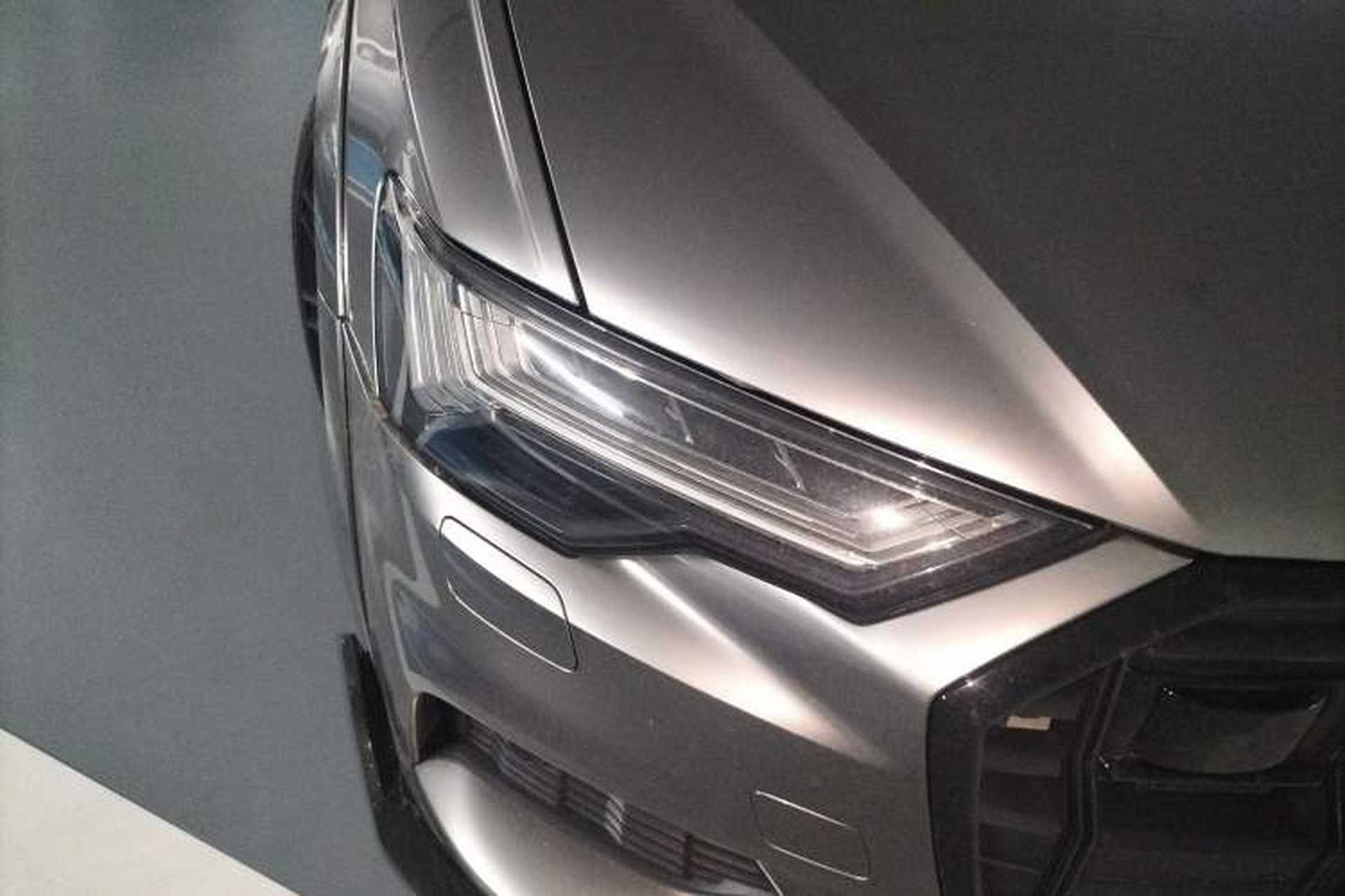 Used Audi A6 2020 allroad quattro Explorer 55 TFSI Prestige Off-Road Model Right Front Headlight
