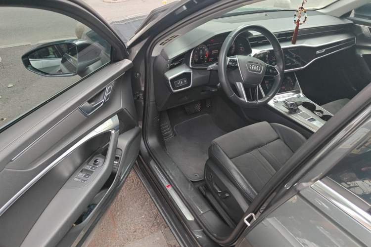 Used Audi A6 2020 Avant Futurist 45 TFSI Prestige Dynamic Edition Driver Seat