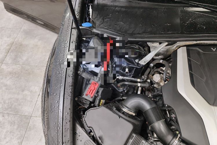 Used Audi A6 2020 allroad quattro Explorer 55 TFSI Prestige Off-Road Model Engine Bay Right