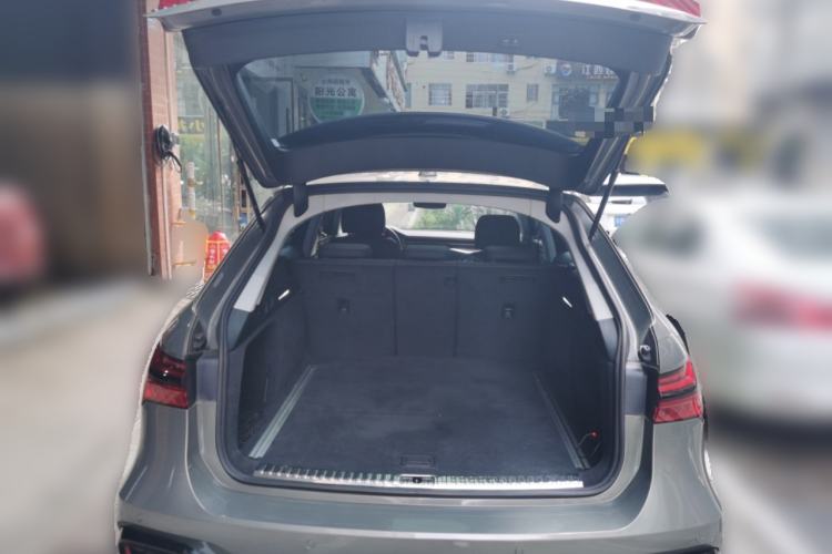 Used Audi A6 2020 allroad quattro Explorer 55 TFSI Prestige Off-Road Model Trunk