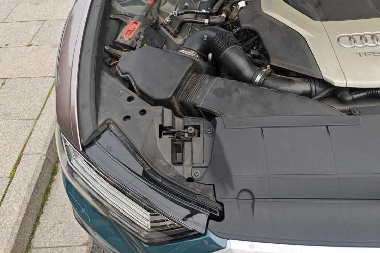 Used Audi A6 2020 allroad quattro Explorer 55 TFSI Prestige Off-Road Model Engine Bay Right