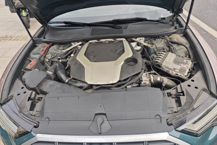 Used Audi A6 2020 allroad quattro Explorer 55 TFSI Prestige Off-Road Model Engine Bay