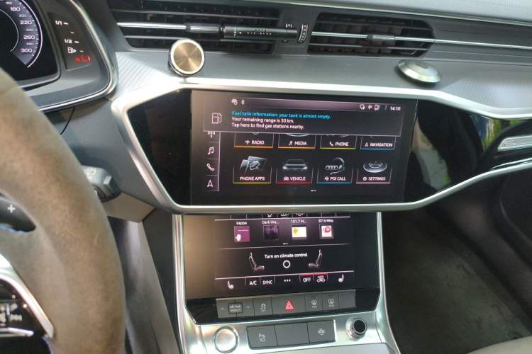 Used Audi A6 2020 Avant Futurist 45 TFSI Prestige Dynamic Edition Audio And AC Panel