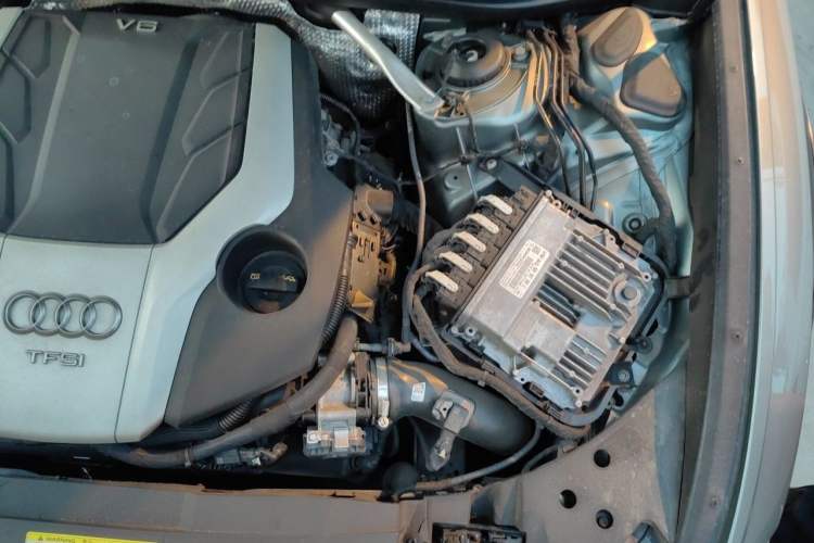 Used Audi A6 2020 allroad quattro Explorer 55 TFSI Prestige Off-Road Model Engine Bay Left