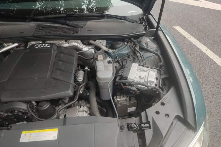 Used Audi A6 2020 Avant Futurist 45 TFSI Prestige Dynamic Edition Engine Bay Left