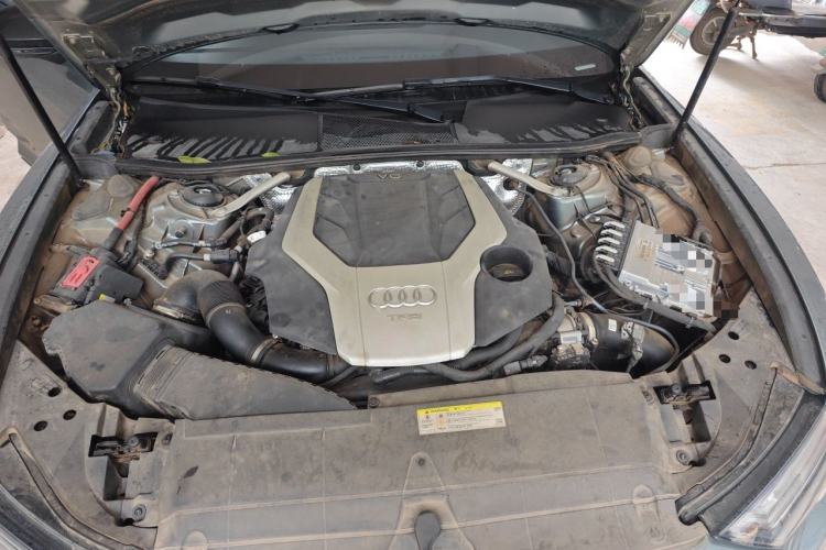 Used Audi A6 2020 allroad quattro Explorer 55 TFSI Prestige Off-Road Model Engine Bay
