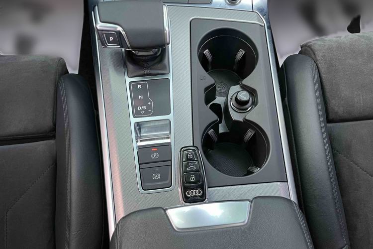 Used Audi A6 2020 Avant Futurist 45 TFSI Prestige Dynamic Edition Gear Lever