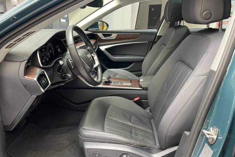 Used Audi A6 2020 allroad quattro Explorer 55 TFSI Prestige Off-Road Model Interior 2