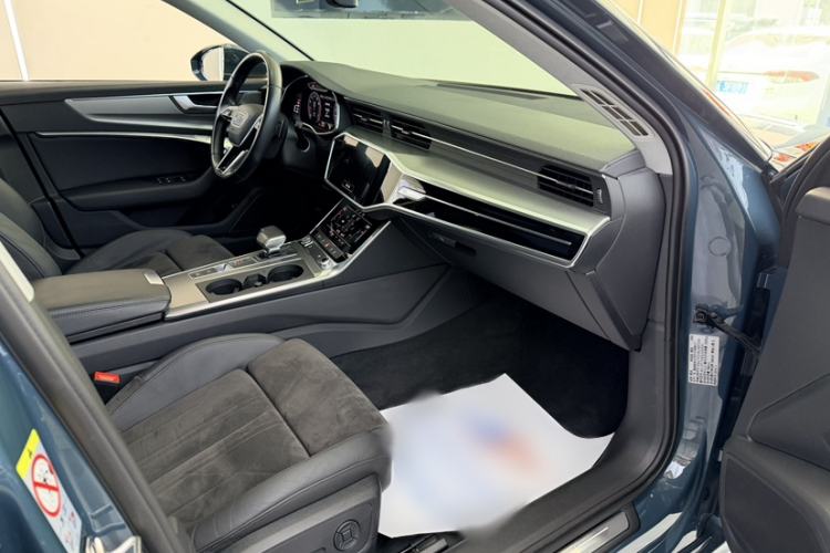 Used Audi A6 2020 Avant Futurist 45 TFSI Prestige Dynamic Edition Interior 4