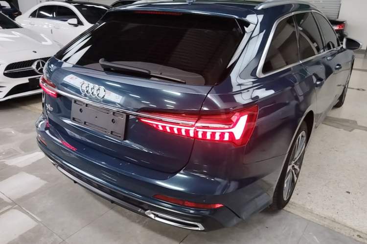 Used Audi A6 2020 Avant Futurist 45 TFSI Prestige Dynamic Edition Rear Right 45 Deg