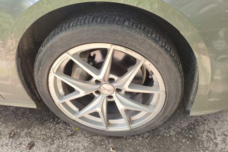 Used Audi A6 2020 Avant Futurist 45 TFSI Prestige Dynamic Edition Right Front Wheel Hub