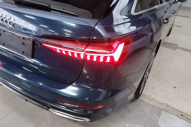 Used Audi A6 2020 Avant Futurist 45 TFSI Prestige Dynamic Edition Right Rear Taillight