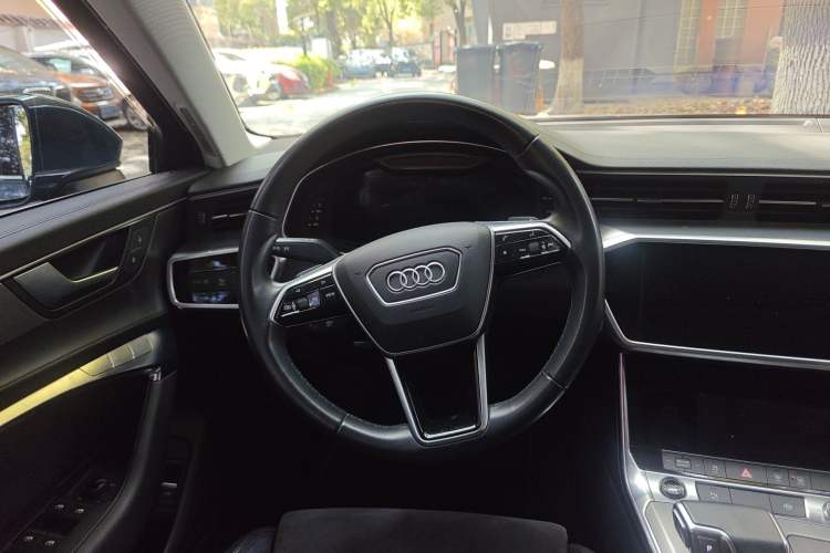 Used Audi A6 2020 Avant Futurist 45 TFSI Prestige Dynamic Edition Steering Wheel