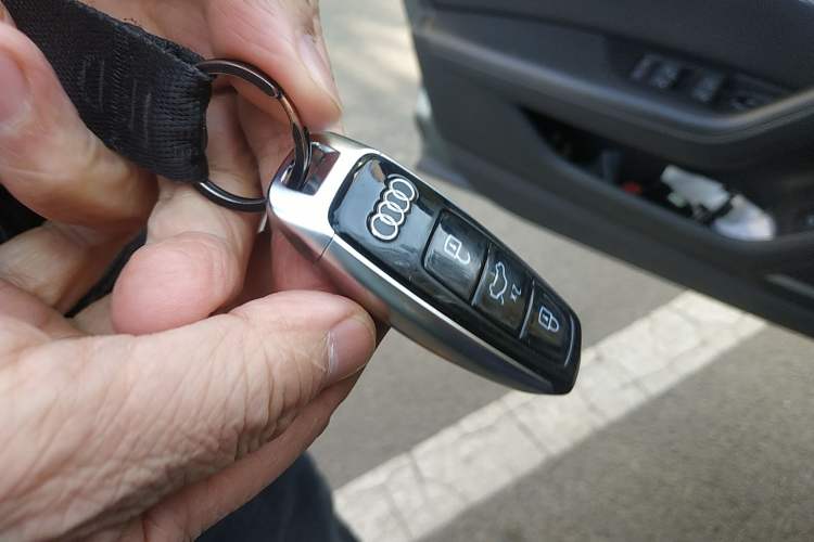 Used Audi A6 2020 allroad quattro Explorer 55 TFSI Prestige Off-Road Model Vehicle Key