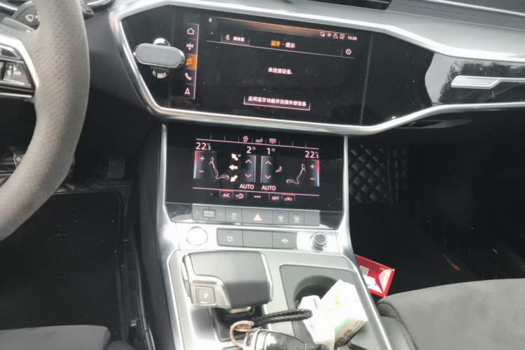 Used Audi A6 2020 Avant Futurist 45 TFSI Prestige Dynamic Edition Audio And AC Panel