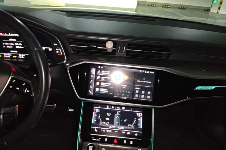 Used Audi A6 2020 allroad quattro Explorer 55 TFSI Prestige Off-Road Model Audio And AC Panel