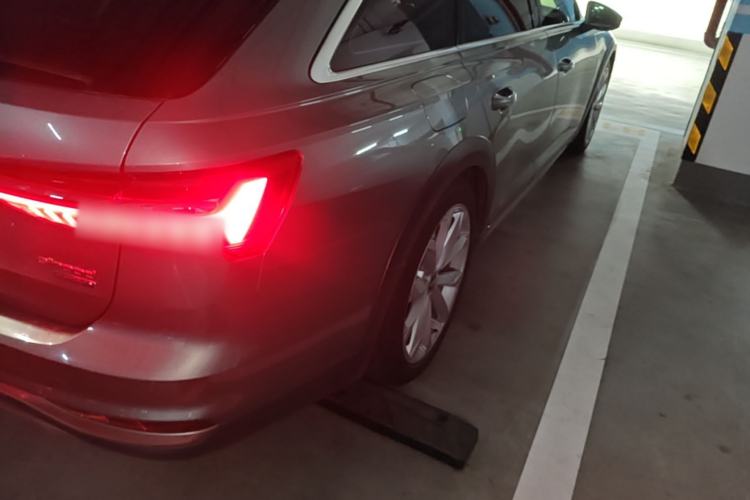 Used Audi A6 2020 allroad quattro Explorer 55 TFSI Prestige Off-Road Model Right Rear Taillight