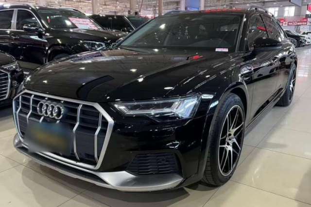 Audi A6 2021 allroad quattro Explorer 55 TFSI Prestige Off-Road Model مستعملة