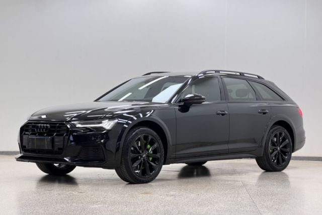 Używany Audi A6 2021 allroad quattro Explorer 55 TFSI Prestige Off-Road Model