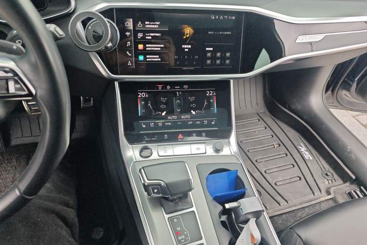 Used Audi A6 2021 allroad quattro Explorer 55 TFSI Prestige Off-Road Model Audio And AC Panel