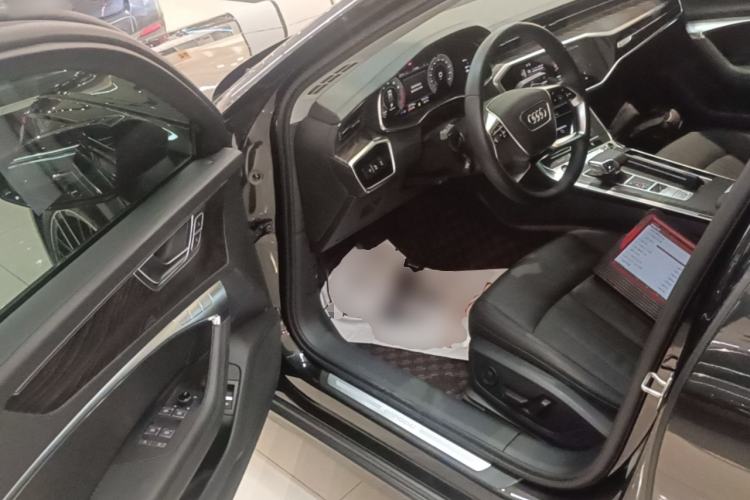 Used Audi A6 2021 allroad quattro Explorer 55 TFSI Prestige Off-Road Model Driver Seat