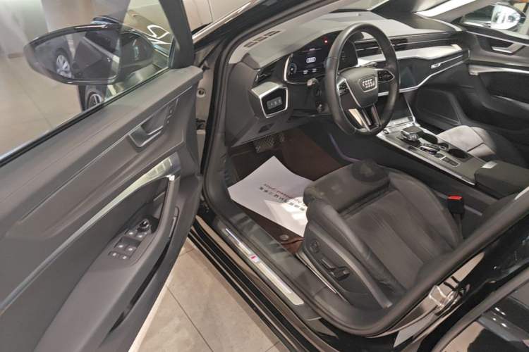 Used Audi A6 2021 Avant Avant-garde 45 TFSI Prestige Dynamic Edition Driver Seat