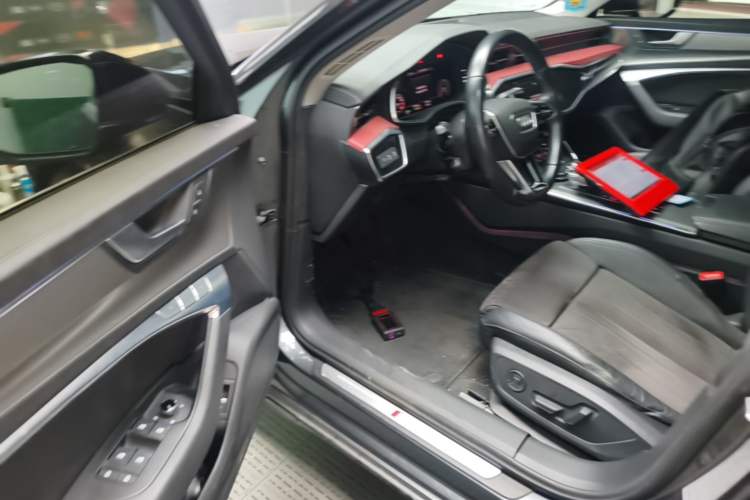 Used Audi A6 2021 Avant Avant-garde 45 TFSI Prestige Dynamic Edition Driver Seat