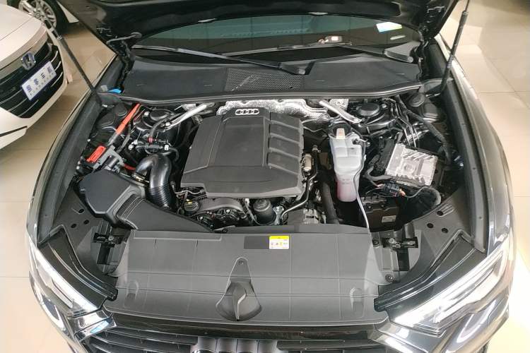 Used Audi A6 2021 Avant Pioneer 45 TFSI Star Edition Engine Bay