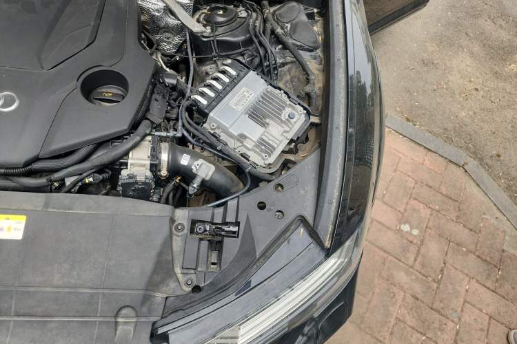 Used Audi A6 2021 allroad quattro Explorer 55 TFSI Prestige Off-Road Model Engine Bay Left