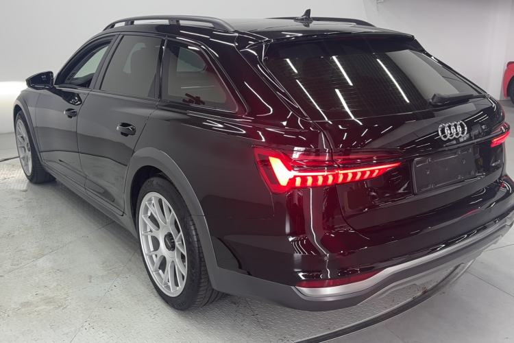 Used Audi A6 2021 allroad quattro Explorer 55 TFSI Prestige Off-Road Model Exterior 2