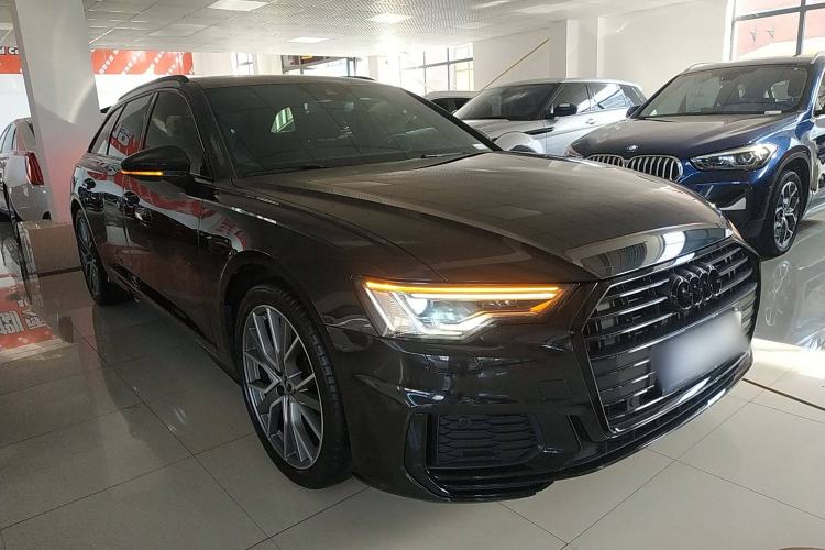 Used Audi A6 2021 Avant Pioneer 45 TFSI Star Edition Front Right 45 Deg