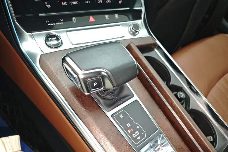 Used Audi A6 2021 allroad quattro Explorer 55 TFSI Prestige Off-Road Model Gear Lever