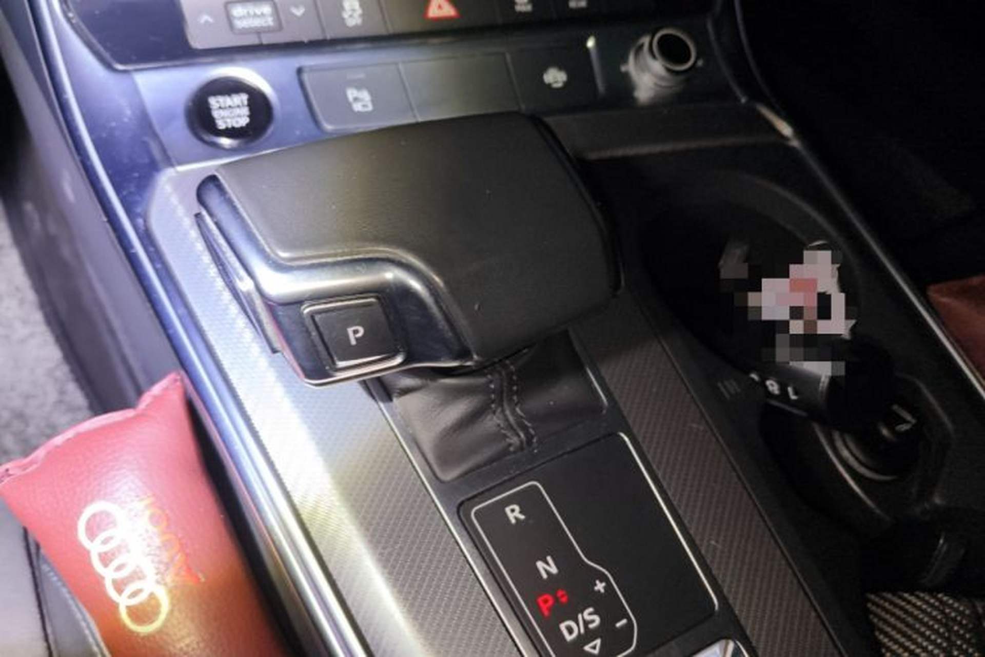 Used Audi A6 2021 Avant Avant-garde 45 TFSI Prestige Dynamic Edition Gear Lever