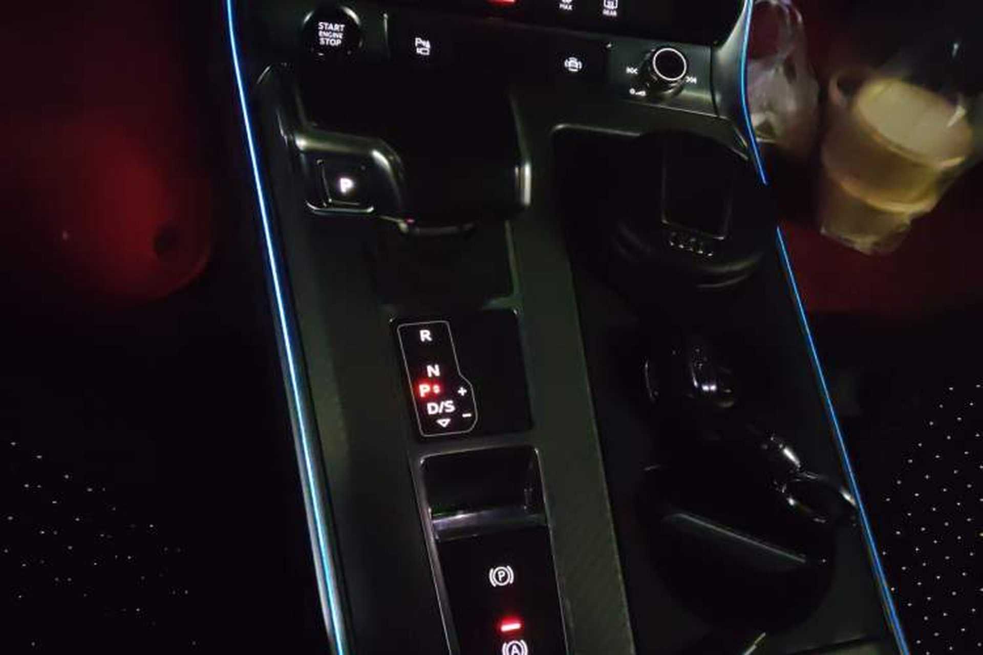 Used Audi A6 2021 Avant Futurist 40 TFSI Luxury Dynamic Model Gear Lever