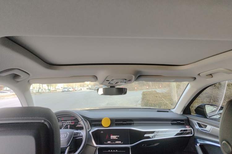 Used Audi A6 2021 allroad quattro Explorer 55 TFSI Prestige Off-Road Model Headliner