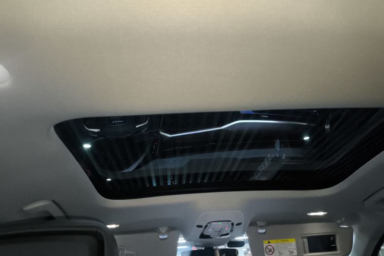 Used Audi A6 2021 allroad quattro Explorer 55 TFSI Prestige Off-Road Model Headliner