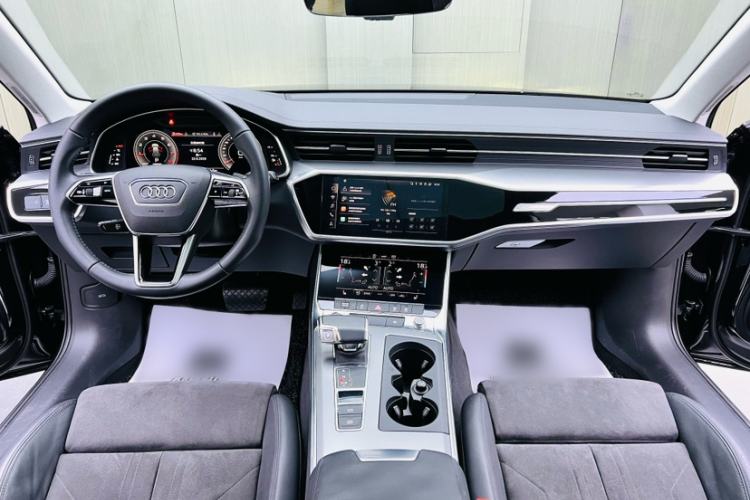 Used Audi A6 2021 Avant Avant-garde 45 TFSI Prestige Dynamic Edition Interior 2