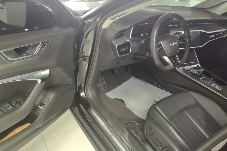 Used Audi A6 2021 allroad quattro Explorer 55 TFSI Prestige Off-Road Model Interior 2