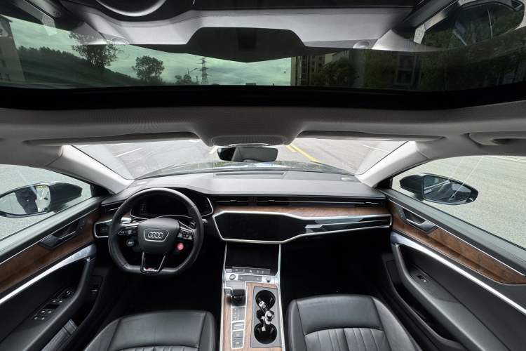 Used Audi A6 2021 Avant Futurist 40 TFSI Luxury Dynamic Model Interior 4