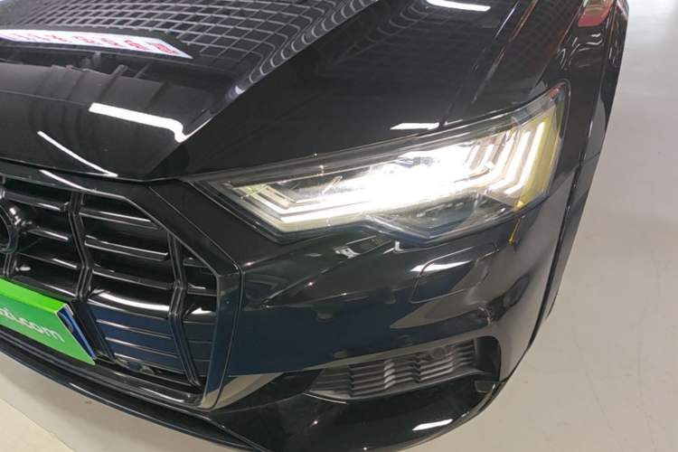 Used Audi A6 2021 allroad quattro Explorer 55 TFSI Prestige Off-Road Model Left Front Headlight