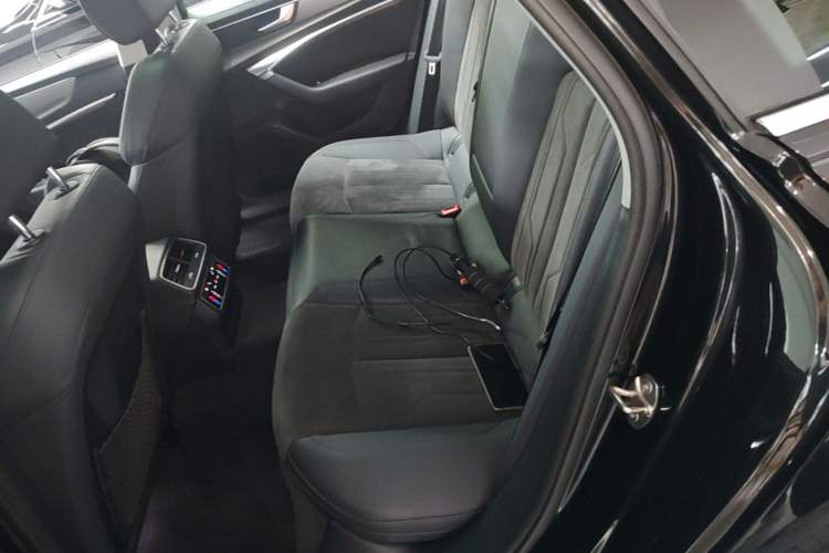 Used Audi A6 2021 Avant Avant-garde 45 TFSI Prestige Dynamic Edition Left Rear Seat