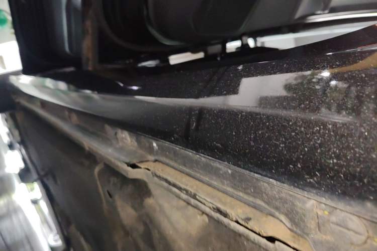 Used Audi A6 2021 Avant Avant-garde 45 TFSI Prestige Dynamic Edition Left Side Sill