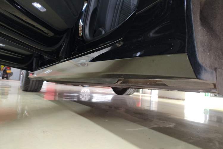 Used Audi A6 2021 Avant Avant-garde 45 TFSI Prestige Dynamic Edition Left Side Sill