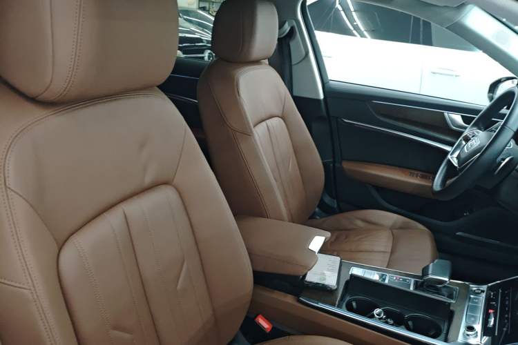 Used Audi A6 2021 allroad quattro Explorer 55 TFSI Prestige Off-Road Model Right Front Seat