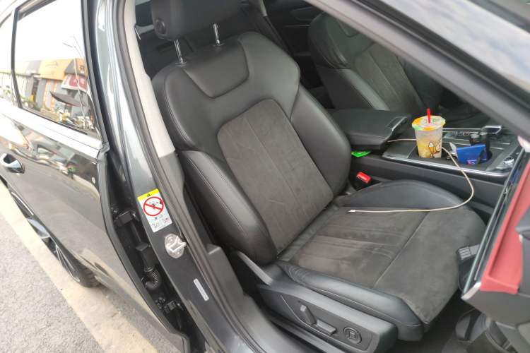 Used Audi A6 2021 Avant Avant-garde 45 TFSI Prestige Dynamic Edition Right Front Seat