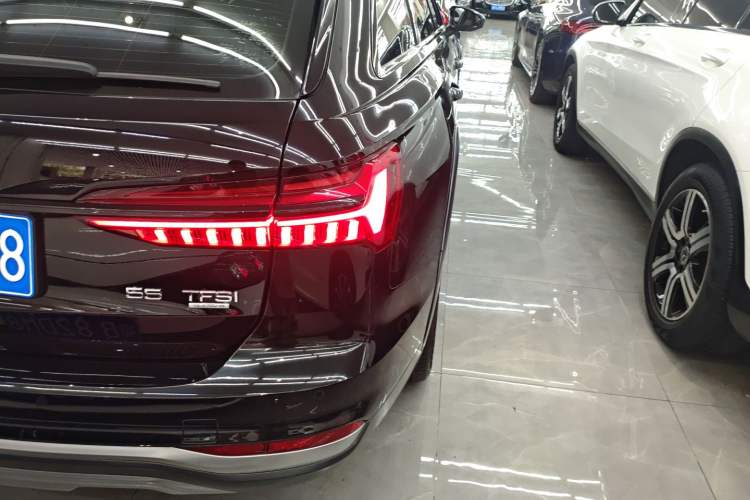 Used Audi A6 2021 allroad quattro Explorer 55 TFSI Prestige Off-Road Model Right Rear Taillight