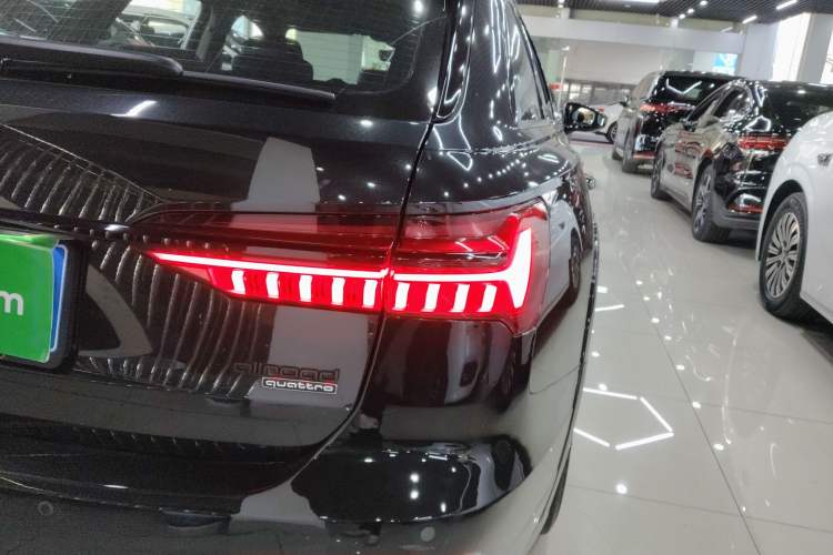 Used Audi A6 2021 allroad quattro Explorer 55 TFSI Prestige Off-Road Model Right Rear Taillight