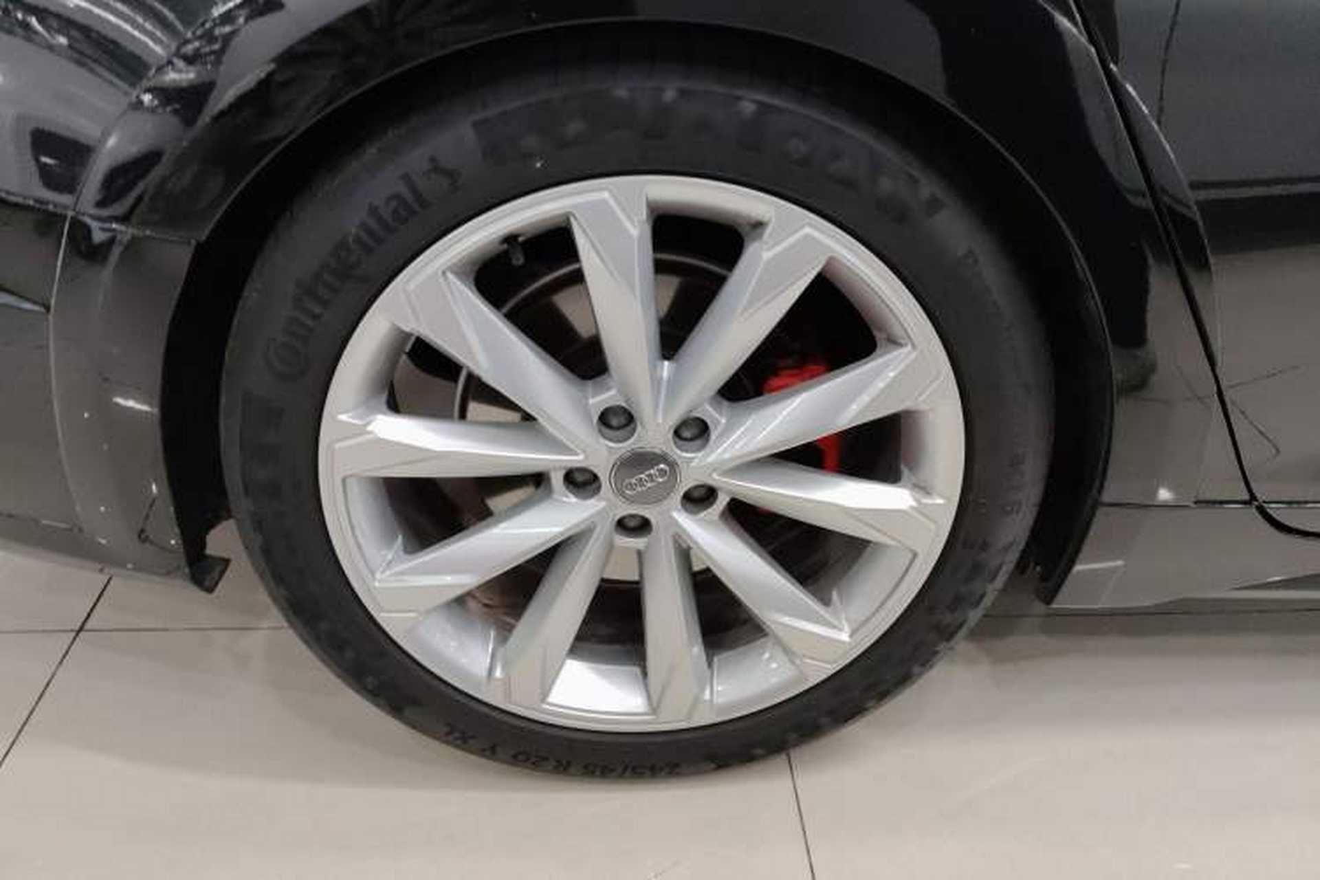 Used Audi A6 2021 allroad quattro Explorer 55 TFSI Prestige Off-Road Model Right Rear Wheel Hub