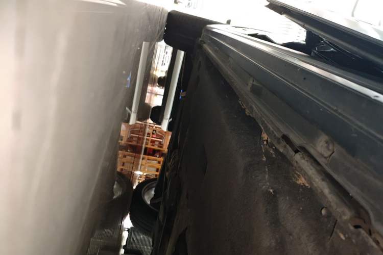 Used Audi A6 2021 allroad quattro Explorer 55 TFSI Prestige Off-Road Model Right Side Sill