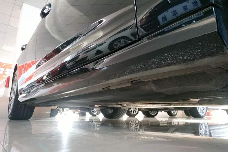 Used Audi A6 2021 Avant Pioneer 45 TFSI Star Edition Right Side Sill